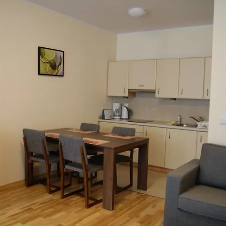 Apartmán Lilly Aquamarina Seaview By Rent Like