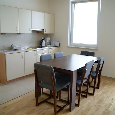 Lilly Aquamarina Seaview By Rent Like Home