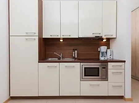 Lilly Aquamarina Seaview By Rent Like Home *