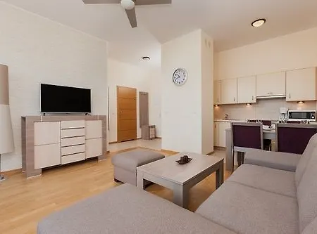 Apartament Lilly Aquamarina Seaview By Rent Like